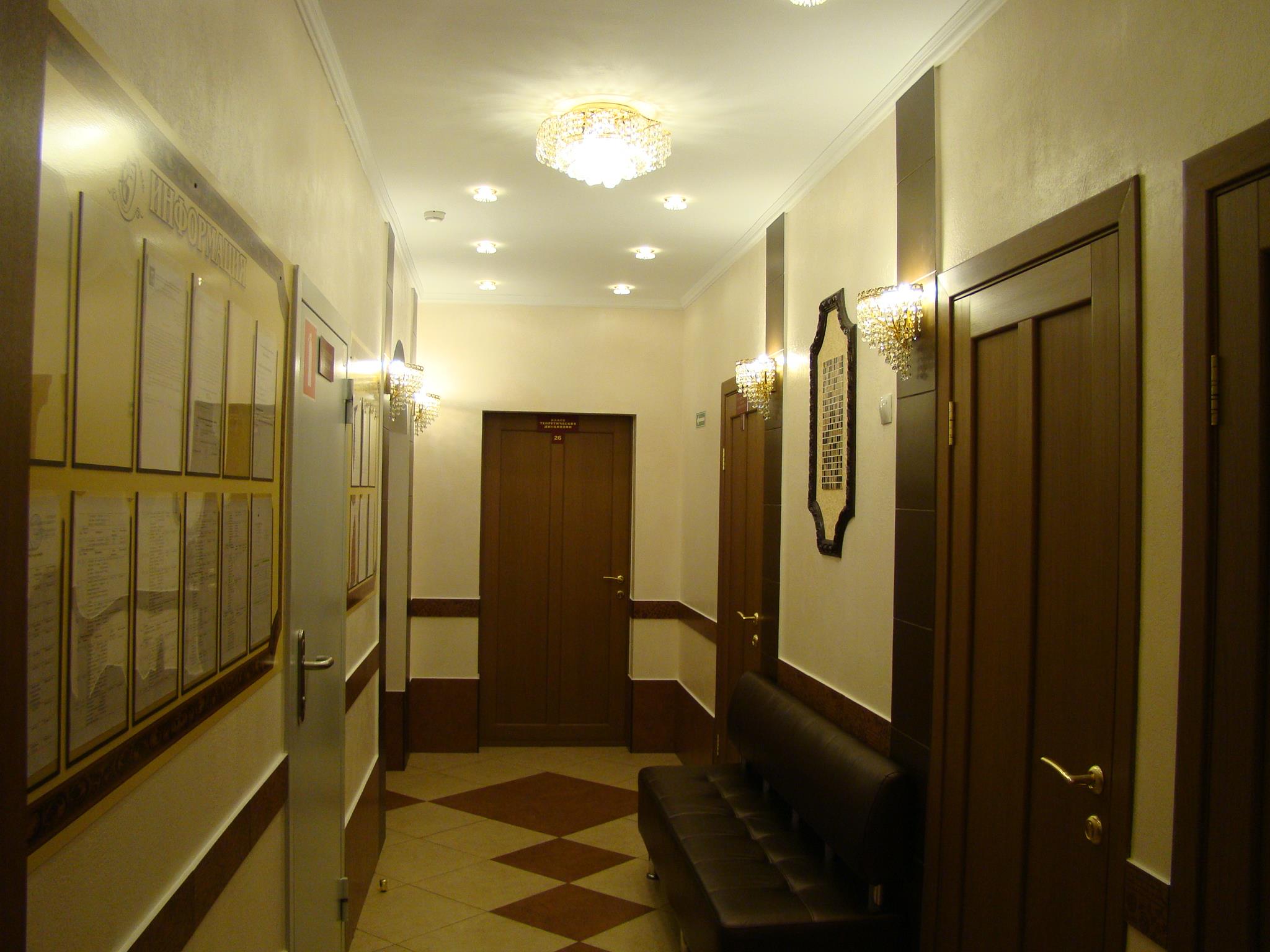 Холл 2 этажа